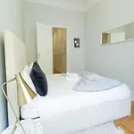 Apartamento Akicity Iris