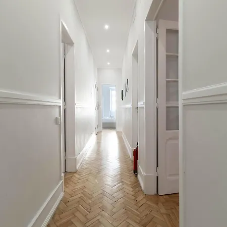 Akicity Iris Apartament Lizbona