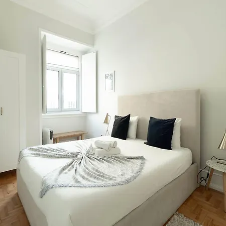 Akicity Iris Apartment